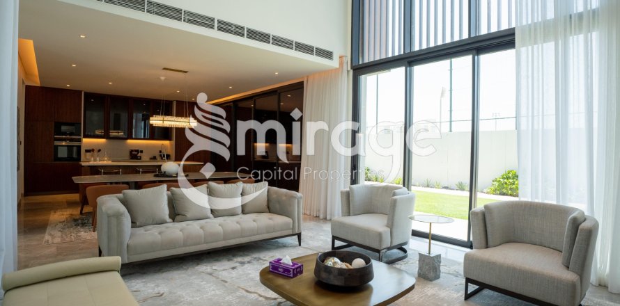 Saadiyat Island、Abu Dhabi、UAEにあるヴィラ 5ベッドルーム、541.6 m2 No579920