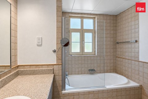 Villa en alquiler en Jumeirah Islands, Dubai, EAU 4 dormitorios, 934.9 m2 № 766284 - foto 21