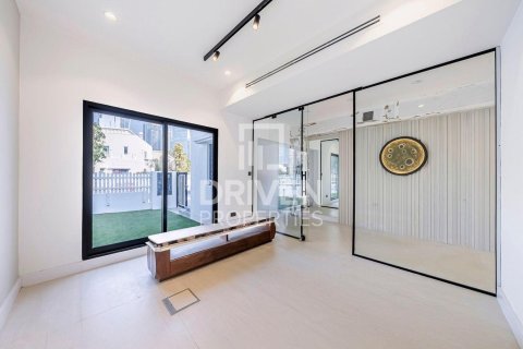 Huvila Meadows, Dubai, Arabiemiraatit 4 makuuhuonetta, 751 m2 № 683574 - kuva 6