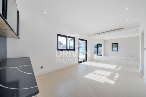 Huvila Meadows, Dubai, Arabiemiraatit 4 makuuhuonetta, 751 m2 № 683574 - kuva 7