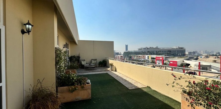 Motor City, Dubai, संयुक्त अरब अमीरात में अपार्टमेंट, 2 बेडरूम, 185.8 वर्ग मीटर, संख्या 702425