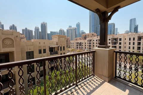 Old Town, Dubai, BAE’de kiralık daire 1 yatak odası, 70.33 m&sup2; No 768786 - fotoğraf 1