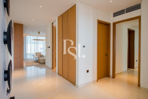 Villa on the Saadiyat Island, Abu Dhabi, UAE 5 bedrooms, 545 sq.m. № 716350 - photo 8