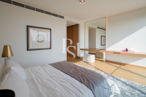 Villa on the Saadiyat Island, Abu Dhabi, UAE 5 bedrooms, 545 sq.m. № 716350 - photo 7