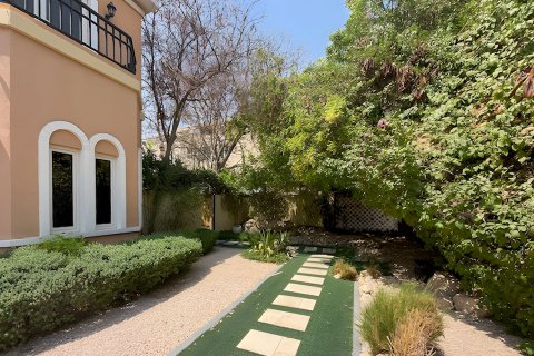 Villa til leje i The Villa, Dubai, UAE 5 soveværelser, 534.43 kvm № 750528 - foto 16