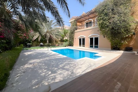 Villa til leje i The Villa, Dubai, UAE 5 soveværelser, 534.43 kvm № 750528 - foto 15