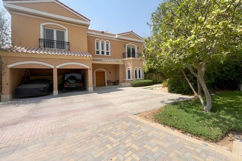 Villa til leje i The Villa, Dubai, UAE 5 soveværelser, 534.43 kvm № 750528 - foto 17