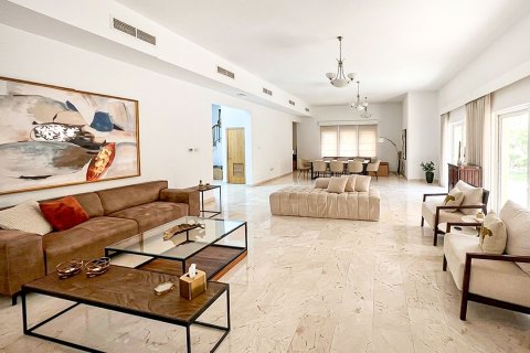 Villa til leje i The Villa, Dubai, UAE 5 soveværelser, 534.43 kvm № 750528 - foto 3