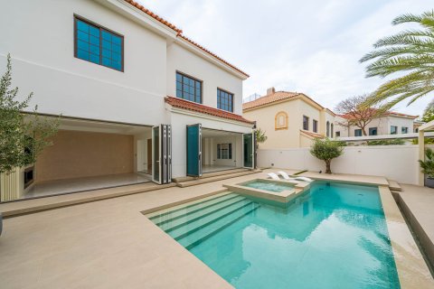 Villa in affitto a Jumeirah Golf Estates, Dubai, EAU 5 camere da letto, 795.16 mq. № 750530 - foto 26