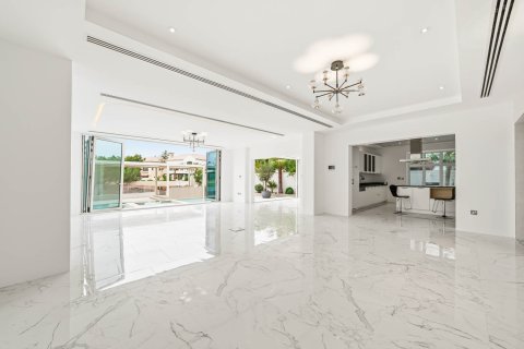 Villa in affitto a Jumeirah Golf Estates, Dubai, EAU 5 camere da letto, 795.16 mq. № 750530 - foto 3