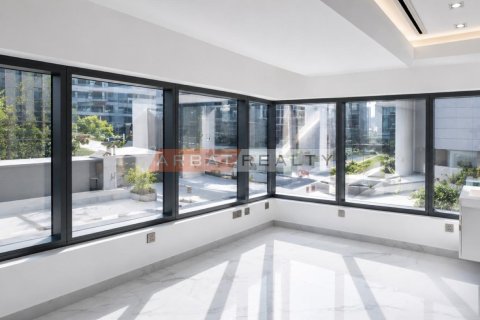 Myymälä Business Bay, Dubai, Arabiemiraatit 197.05 m2 № 761142 - kuva 2