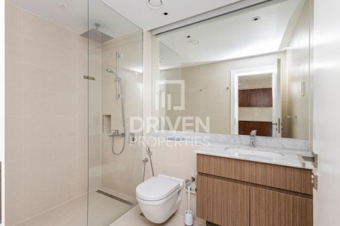 Apartment in Jumeirah, Dubai, UAE 1 bedroom, 76 sq.m. № 683522 - photo 8