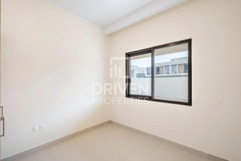Villa in affitto a Dubai South (Dubai World Central), Dubai, EAU 4 camere da letto, 374.68 mq. № 746820 - foto 6