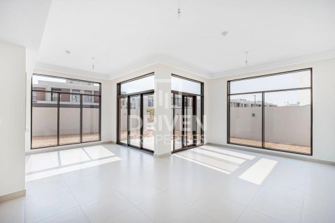 Villa in affitto a Dubai South (Dubai World Central), Dubai, EAU 4 camere da letto, 374.68 mq. № 746820 - foto 1