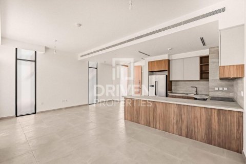 Снять в аренду таунхаус в Мудон, Дубай, ОАЭ 4 спальни, 310.02м2, № 746824 - фото 3