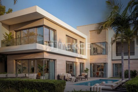 Villa em Dubai Land, Dubai, EAU 4 quartos, 490 m2 № 688224