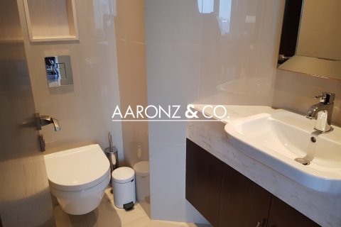 Apartment til leje i Downtown Dubai (Downtown Burj Dubai), Dubai, UAE 2 soveværelser, 149 kvm № 688175 - foto 15