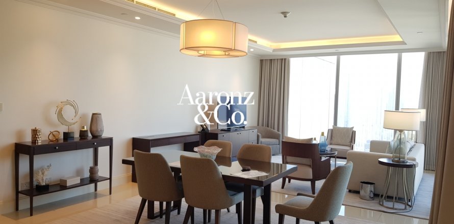 Apartamento em Downtown Dubai (Downtown Burj Dubai), Dubai, EAU 2 quartos, 149 m2 № 688175