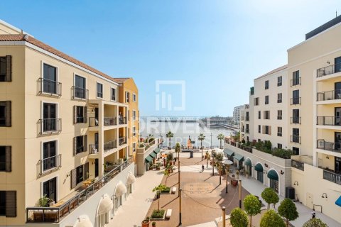 Apartemen di Jumeirah, Dubai, UEA 3 kamar tidur, 185 m2 nomor 602546 - foto 1