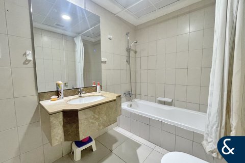 Leilighet til leie i Jumeirah Lake Towers, Dubai, Emiratene 3 soverom, 182 kvm Nr. 668345 - Foto 12