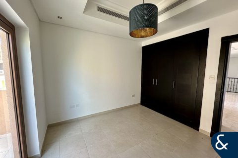 Villa in Al Furjan, Dubai, UAE 3 bedrooms, 600 sq.m. № 668419 - photo 15