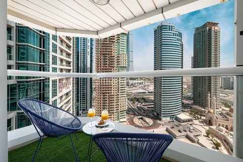 Appartement à vendre à  Jumeirah Lake Towers, Dubai, EAU 1 chambre, 70 m2 № 721214 - photo 3