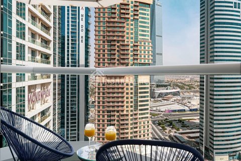 Appartement à vendre à  Jumeirah Lake Towers, Dubai, EAU 1 chambre, 70 m2 № 721214 - photo 2