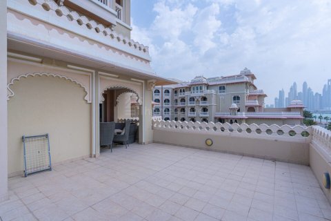 Apartamento en alquiler en Palm Jumeirah, Dubai, EAU 3 dormitorios, 346 m2 № 721216 - foto 3