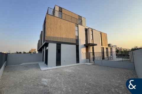 Villa zur Miete in Mudon, Dubai, VAE 4 Schlafzimmer, 277 m2 Nr. 668002 - Foto 2