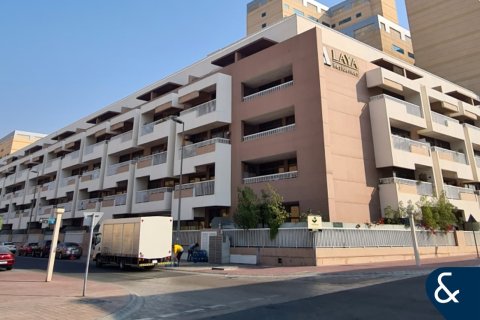 Apartamento en alquiler en Jumeirah Village Circle, Dubai, EAU 2 dormitorios, 121 m2 № 668006 - foto 1