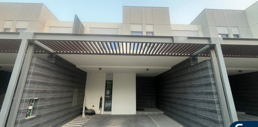 Vila u gradu Arabian Ranches 3, Dubai, UAE 3 spavaće sobe, 129 m2 Br. 668007