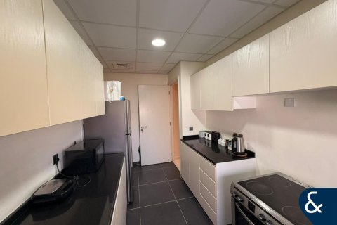 Снять в аренду виллу в DAMAC Hills (Akoya by DAMAC), Дубай, ОАЭ 3 спальни, 175м2, № 668003 - фото 8