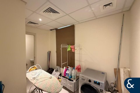 Снять в аренду виллу в DAMAC Hills (Akoya by DAMAC), Дубай, ОАЭ 3 спальни, 175м2, № 668003 - фото 9