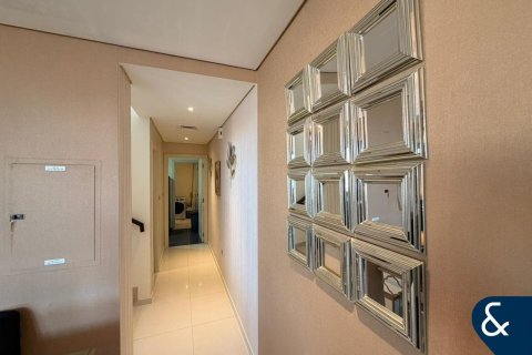 Снять в аренду виллу в DAMAC Hills (Akoya by DAMAC), Дубай, ОАЭ 3 спальни, 175м2, № 668003 - фото 6