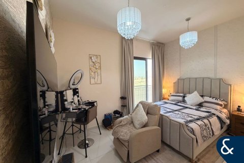 Снять в аренду виллу в DAMAC Hills (Akoya by DAMAC), Дубай, ОАЭ 3 спальни, 175м2, № 668003 - фото 15