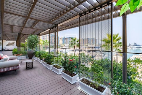 آپارتمان برای فروش در  Jumeirah، Dubai، امارات متحده عربی  4 خوابه ، 882 متر مربع ، شماره 601875 - تصویر 13