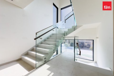 Willa do wynajęcia w Dubai, ZEA 4 sypialnie, 439.1 mkw., nr 691557 - zdjęcie 5