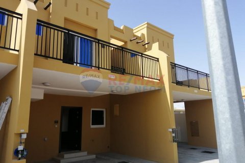 Shtëpi në qytet në Dubai, Emiratet e Bashkuara Arabe 3 dhoma gjumi, 114.7 m2. № 554825 - Foto 17