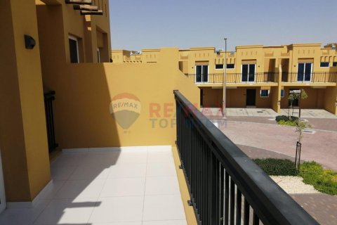Shtëpi në qytet në Dubai, Emiratet e Bashkuara Arabe 3 dhoma gjumi, 114.7 m2. № 554825 - Foto 15