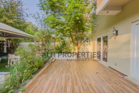 Townhouse in Dubai Land, Dubai, UAE 3 bedrooms, 185 sq.m. № 691134 - photo 16