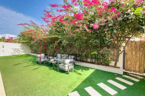 Townhouse de vânzare în Dubai Hills Estate, Dubai, EAU 4 dormitoare, 317 mp. №691132 - poză 6