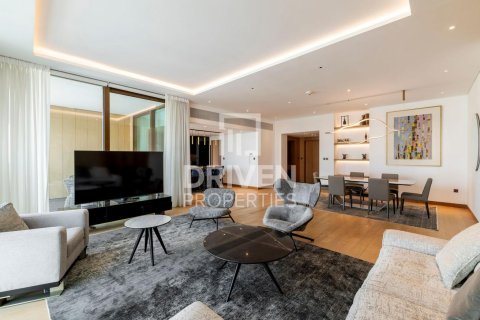 Appartamento in vendita a Jumeirah, Dubai, EAU 3 camere da letto, 250.65 mq. № 761541 - foto 5