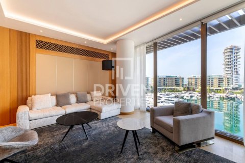 Appartamento in vendita a Jumeirah, Dubai, EAU 3 camere da letto, 250.65 mq. № 761541 - foto 4