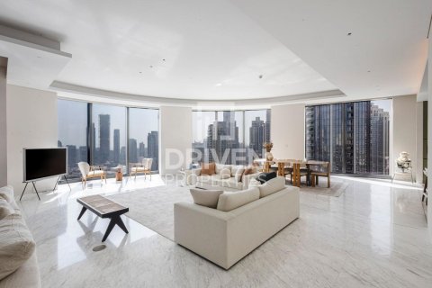 Appartamento a Downtown Dubai (Downtown Burj Dubai), Dubai, EAU 4 camere da letto, 480.87 mq. № 761544