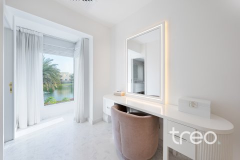 Villa itt: Meadows, Dubai, EAE, 5 hálószoba, 464.52 m², azonosító: 733031 - fénykép 21