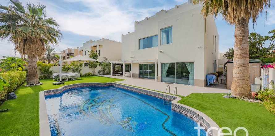 Villa itt: Meadows, Dubai, EAE, 5 hálószoba, 464.52 m², azonosító: 733031