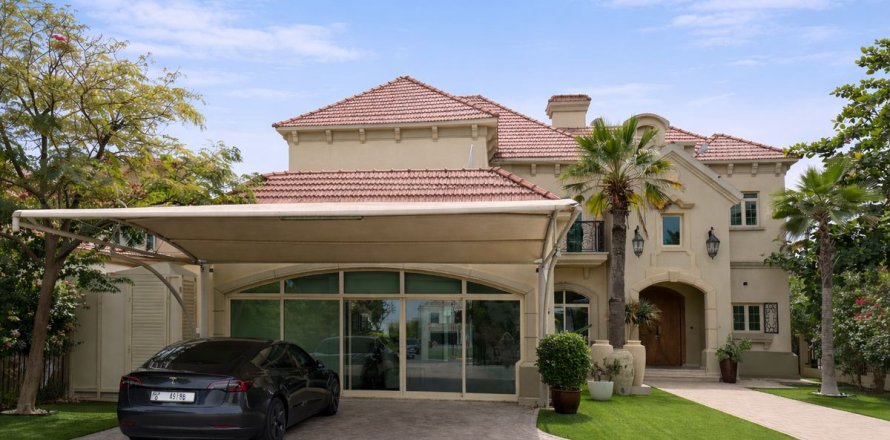 Вилла Jumeirah Islands, Дубай, БАӘ-да 4 жатын бөлмелер, 988.2 м² № 702268