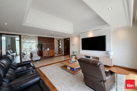 Villa te huur in Jumeirah Islands, Dubai, VAE 4 slaapkamers, 988.2 vr.m., nr 702268 - foto 21