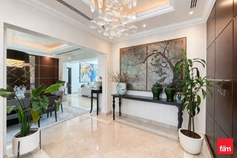 Villa te huur in Jumeirah Islands, Dubai, VAE 4 slaapkamers, 988.2 vr.m., nr 702268 - foto 18