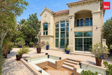 Villa in Jumeirah Islands, Dubai, UAE 4 bedrooms, 988.2 sq.m. № 702268 - photo 29